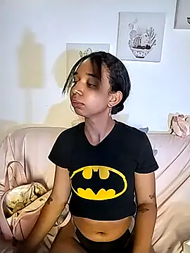 Suzanelee1 online show from October 2025 01:39:01 AM