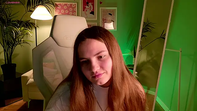 Snapshot of Evii_Stich chatting on September 2025 05:57:02 AM Evii Stich online show from September 2025 05:57:02 AM