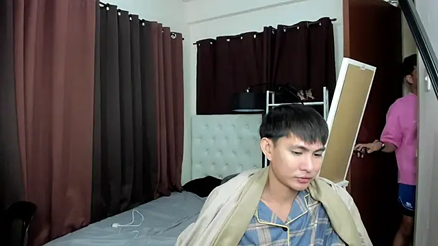 UncensoredCock online show from September 2025 09:24:01 AM