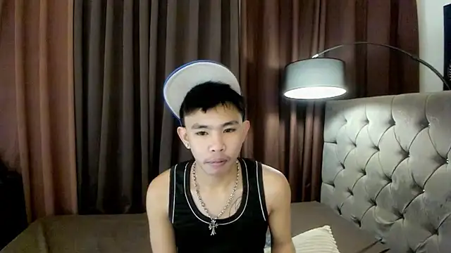 UncensoredCock online show from November 2025 05:02:01 PM