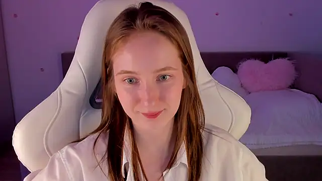 CrystalSoul  online show from November 2025 12:11:02 PM