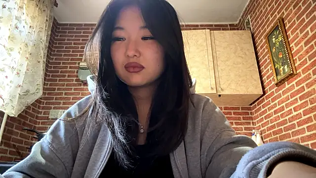 EmmaLeexth online show from March 2026 10:21:02 AM