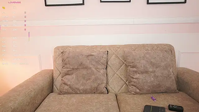 Snapshot of BillieBrownn chatting on February 2026 07:11:01 PM BillieBrownn online show from February 2026 07:11:01 PM