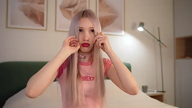 Laura Obsidian online show from September 2025 07:34:01 AM