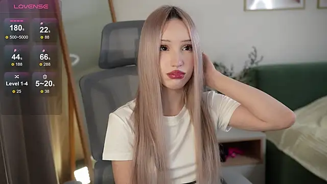 Laura Obsidian online show from October 2025 02:39:02 PM