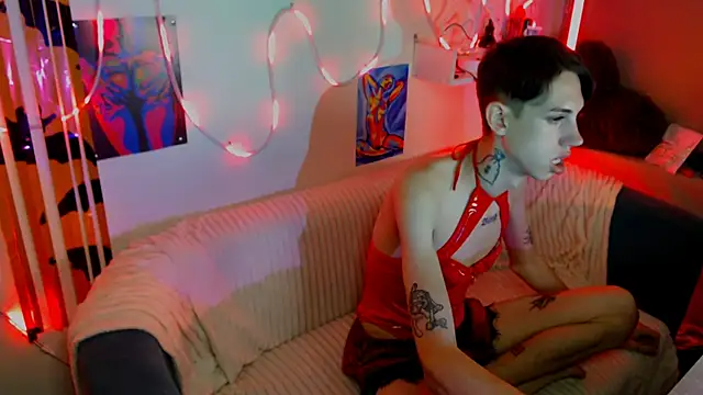 AlexNaughty14 online show from November 2025 01:11:01 PM