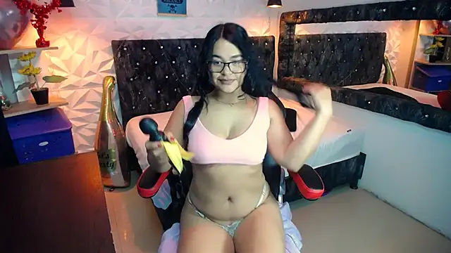 Amy dl online show from November 2025 12:17:01 PM