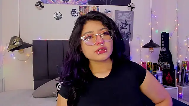 SabrinaV  online show from July 2026 11:15:02 AM