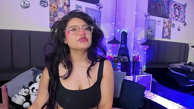 SabrinaV  online show from July 2026 04:39:33 PM