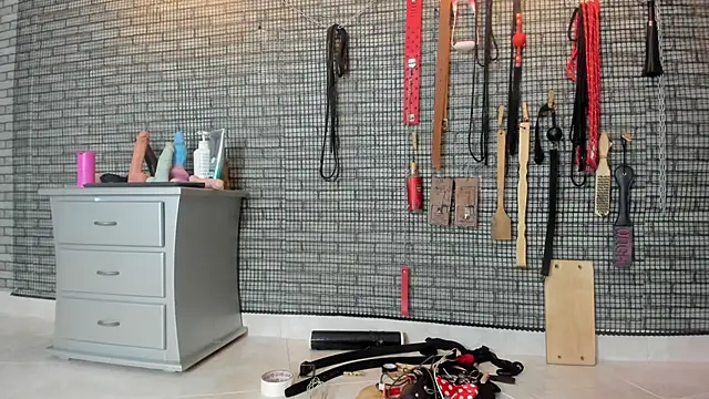 BDSM MEDUZA online show from March 2026 04:31:01 AM