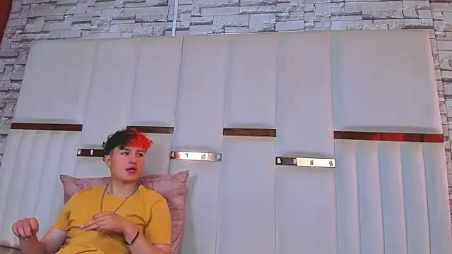 ANLLELOAndANGELA online show from October 2025 03:55:01 PM