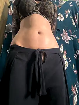 DAMinii  online show from November 2025 06:54:01 PM