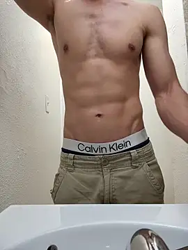 gymratforyouu online show from September 2025 06:36:01 AM