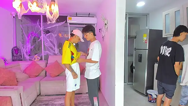 Houseofwarrios online show from October 2025 05:24:01 AM