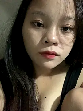 Snapshot of -Miraa- chatting on September 2025 03:41:02 AM -Miraa- online show from September 2025 03:41:02 AM