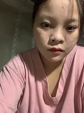 Snapshot of -Miraa- chatting on September 2025 10:33:02 PM -Miraa- online show from September 2025 10:33:02 PM