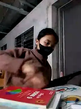 Snapshot of -Miraa- chatting on November 2025 12:37:01 PM -Miraa- online show from November 2025 12:37:01 PM