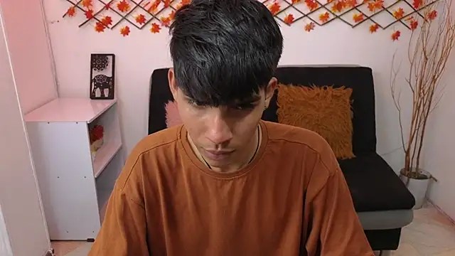 David 925  online show from October 2025 07:58:02 PM