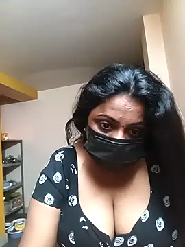 Snapshot of queendivya chatting on February 2026 11:47:02 PM queendivya online show from February 2026 11:47:02 PM