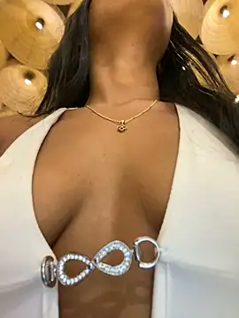 Snapshot of Savannahfisher chatting on February 2026 11:27:02 PM Savannahfisher online show from February 2026 11:27:02 PM