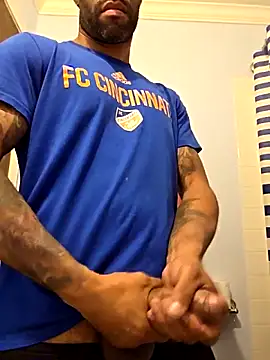 Justahungdad online show from November 2025 11:27:02 PM