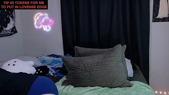 Snapshot of randyroderick chatting on February 2026 05:11:01 AM randyroderick online show from February 2026 05:11:01 AM