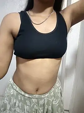 Baby girl67 online show from October 2025 04:37:01 PM