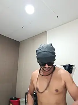 LVEZEX online show from October 2025 06:52:01 AM