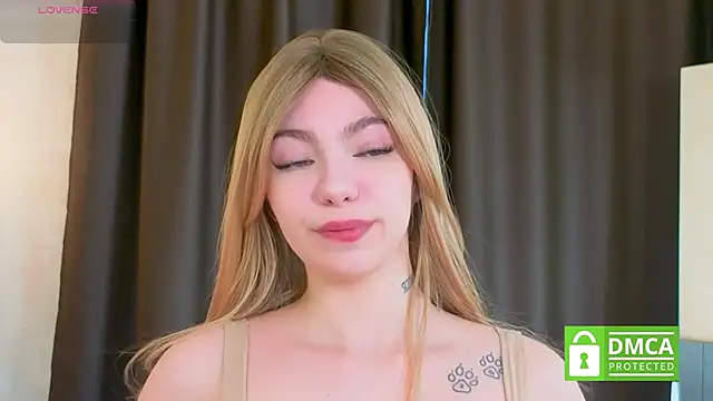 EmilyZortea online show from October 2025 08:36:02 AM