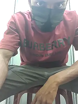 crish09 online show from May 2026 05:14:02 AM