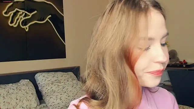 MaliaBourraine online show from March 2026 07:09:02 AM