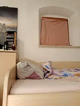 Casianantoonnio online show from October 2025 01:59:02 PM