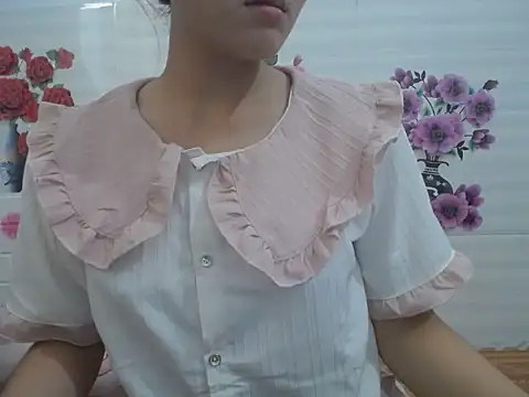 Hannie 26 online show from October 2025 04:15:01 AM