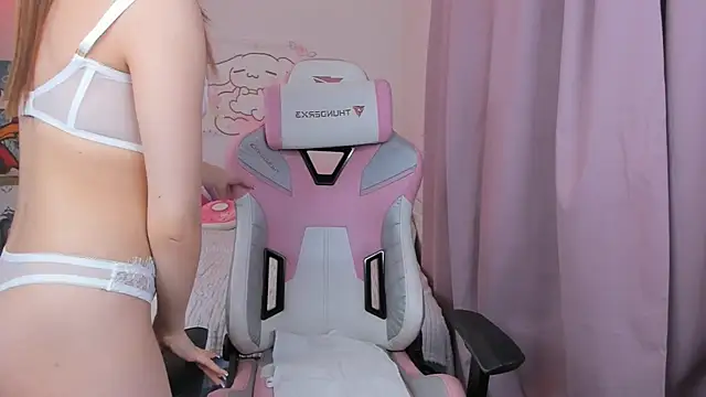 Leri Dells online show from October 2025 02:58:02 AM