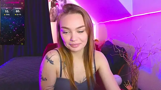 KitsyMoore online show from September 2025 01:36:02 PM