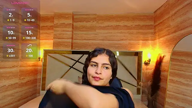 dany r  online show from October 2025 01:42:02 PM