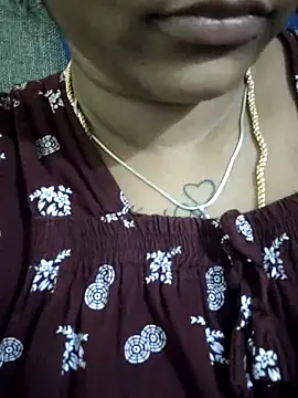 Snapshot of sweetqueen143 chatting on September 2025 01:25:02 PM sweetqueen143 online show from September 2025 01:25:02 PM