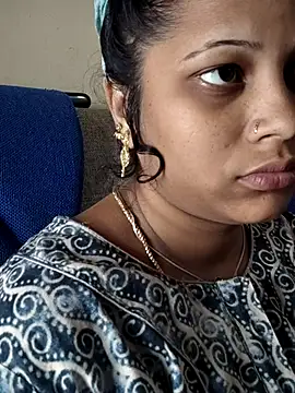 Snapshot of sweetqueen143 chatting on September 2025 04:06:02 AM sweetqueen143 online show from September 2025 04:06:02 AM