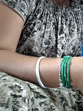 Snapshot of sweetqueen143 chatting on October 2025 05:36:02 AM sweetqueen143 online show from October 2025 05:36:02 AM