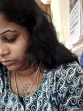 Snapshot of sweetqueen143 chatting on October 2025 03:59:01 AM sweetqueen143 online show from October 2025 03:59:01 AM