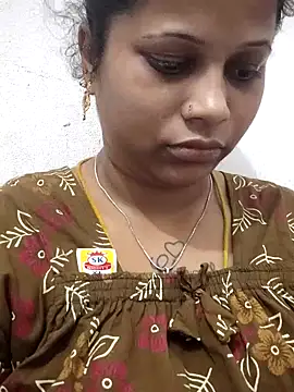 sweetqueen143 online show from April 2026 08:31:01 AM