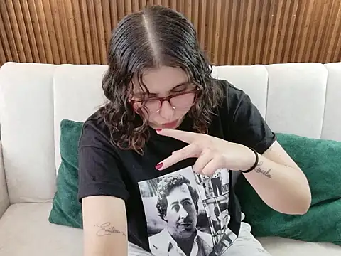 dirty feelena online show from February 2026 05:49:02 PM