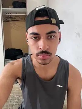 Snapshot of Eduardosexy00091 chatting on September 2025 08:33:02 PM Eduardosexy00091 online show from September 2025 08:33:02 PM