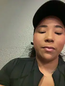 becca wilsson online show from May 2026 02:23:01 PM