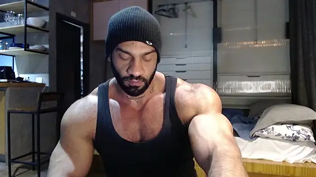 Snapshot of henryhadesflirt chatting on May 2026 10:06:02 PM henryhadesflirt online show from May 2026 10:06:02 PM