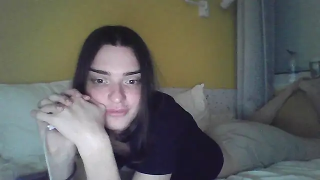 Snapshot of Luna_Samosienko chatting on September 2025 03:59:01 PM Luna Samosienko online show from September 2025 03:59:01 PM