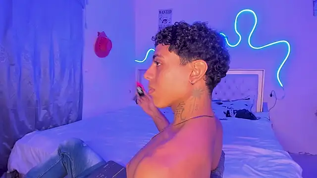 Glader31 online show from October 2025 08:51:02 PM