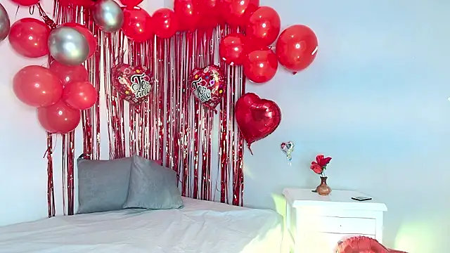 CarolinaGomez  online show from February 2026 07:43:01 PM