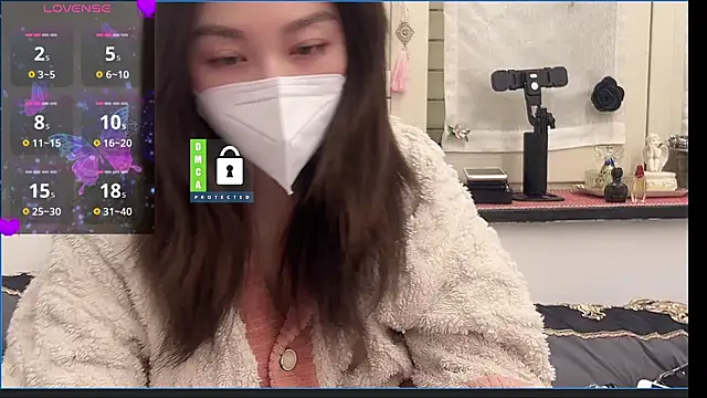 Snapshot of fioralba chatting on January 2026 07:45:01 PM fioralba online show from January 2026 07:45:01 PM