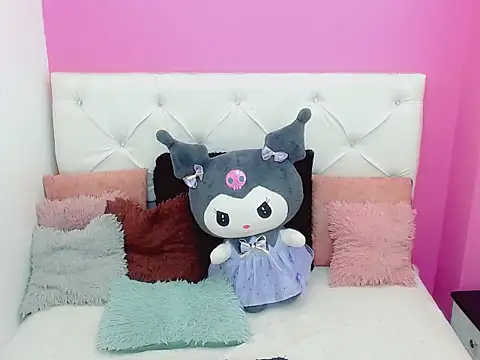 x daniiela x online show from November 2025 08:52:01 PM